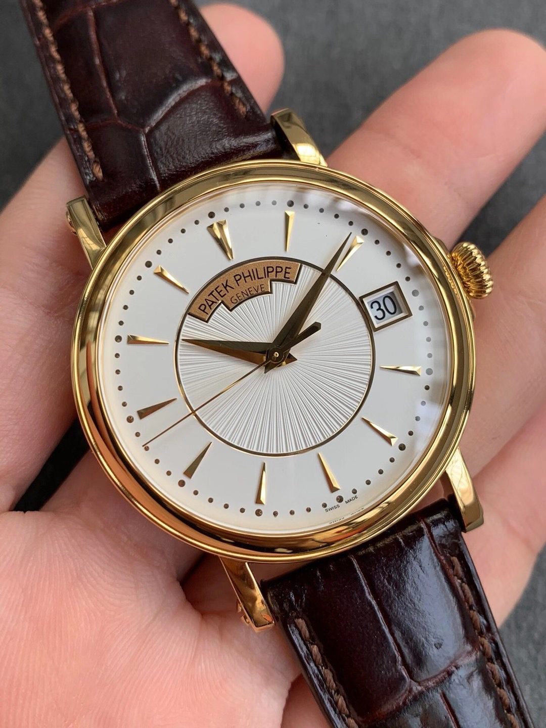 zf百达翡丽古典5153系列腕表,将官翻盖表,儒雅而至~!