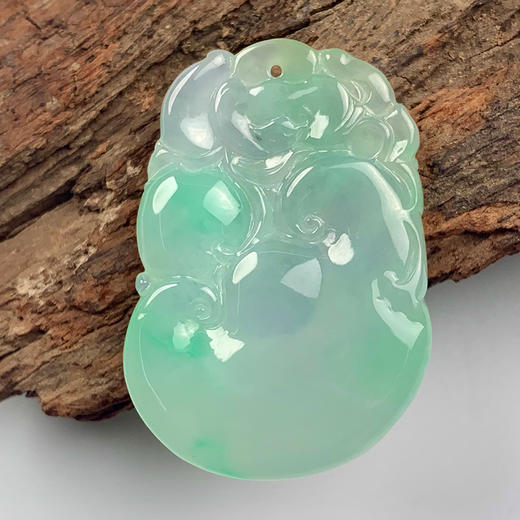 派瑞翡翠 翡翠挂件 糯冰种 飘翠 商品图1