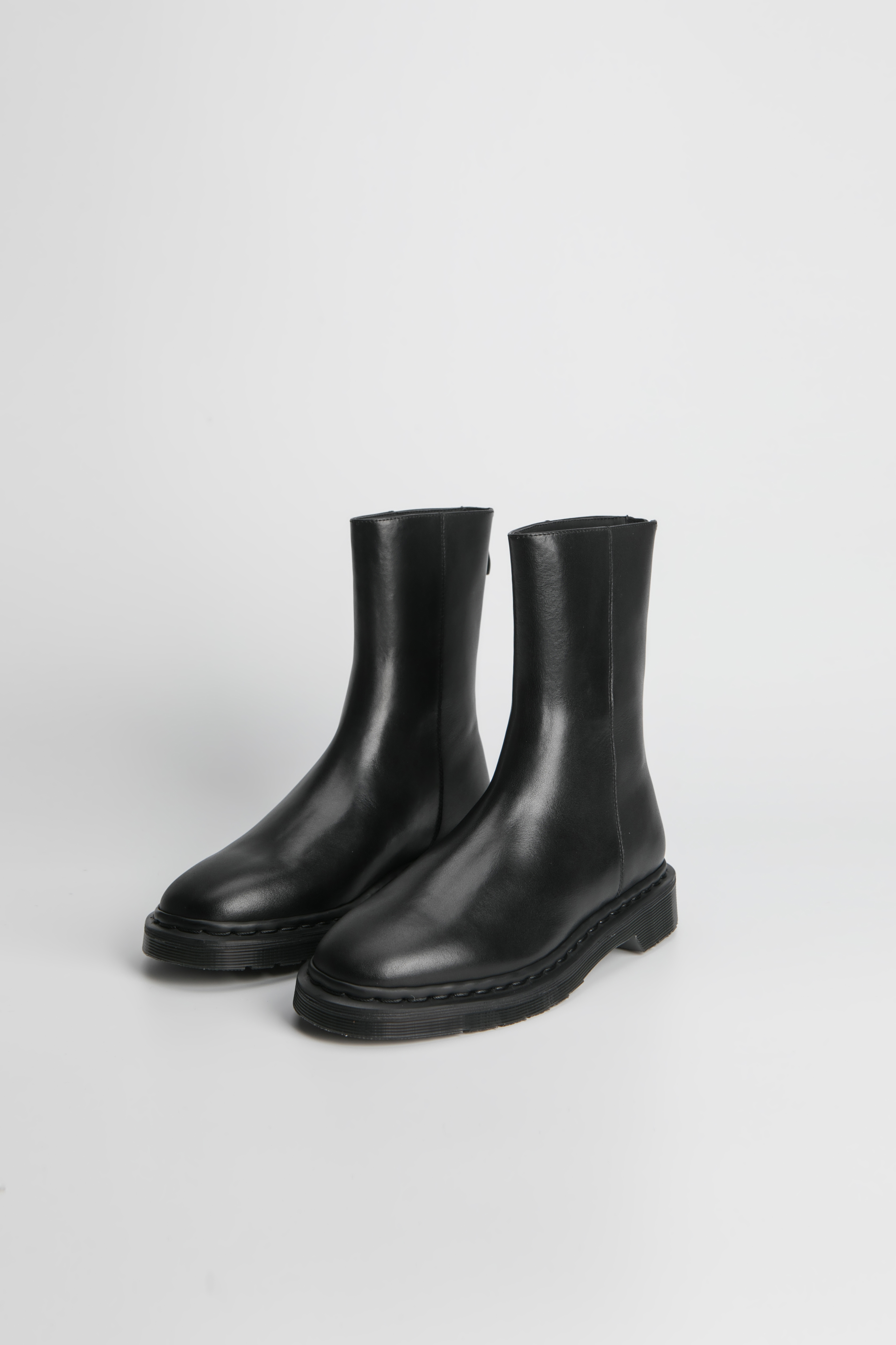 HIDEMI 黑色牛皮女鞋经典款短靴