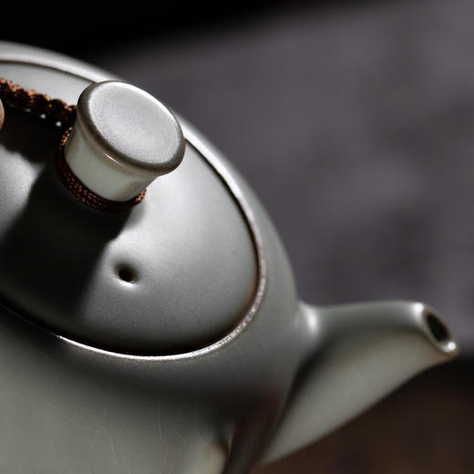 东道主人｜静雅壶（汝官窑） 商品图3