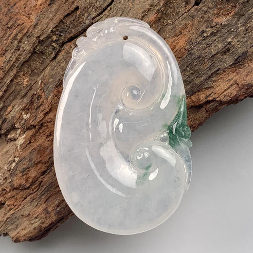 派瑞翡翠 翡翠挂件 糯冰种 飘蓝花 商品图1