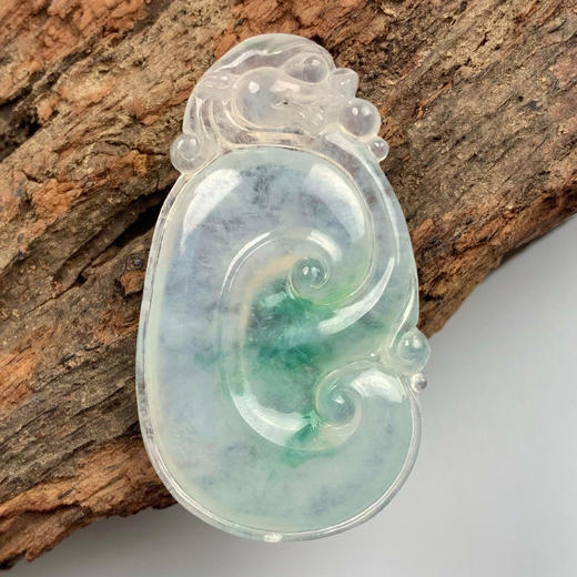 派瑞翡翠 翡翠挂件 糯冰种 飘翠 商品图0
