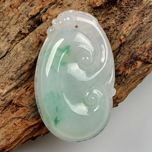 派瑞翡翠 翡翠挂件 糯冰种 飘翠 商品图0