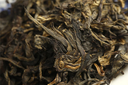 十年陈  蜜韵佳  勐库戎氏·勐库老树青饼（2011） 商品图6