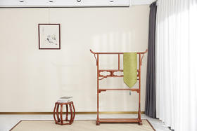 红桥红  家具严选  缅甸花梨（大果紫檀）  【126 明式简约 空灵衣帽架】