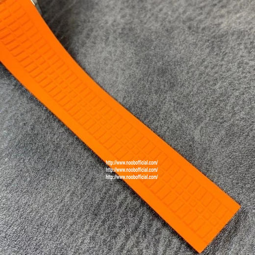 OM百达fei丽时尚手雷计时腕表5968A-001。内径40mm，直径42.2毫米，橡胶表带，透底，自动机械机芯，男士腕表 商品图9