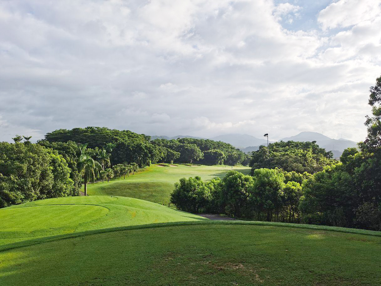广东惠州汤泉高尔夫住打套餐