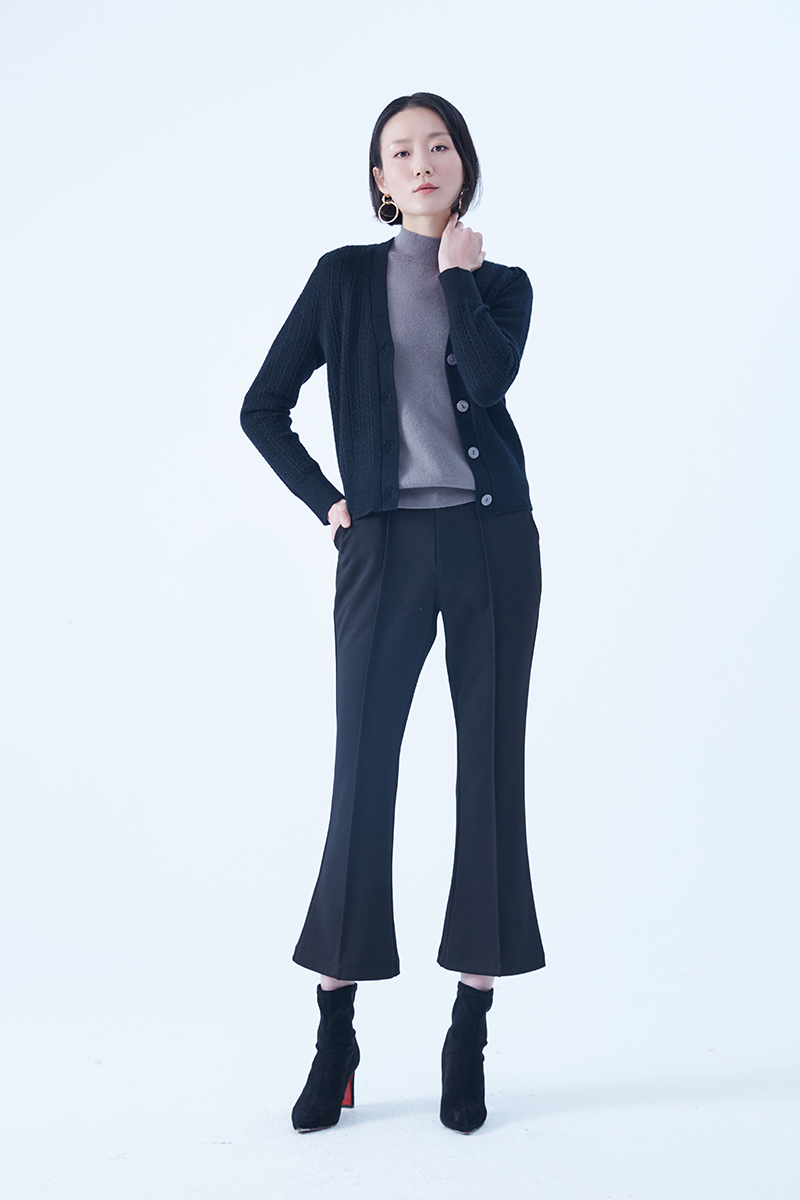 圣弗尔瑞 V领绞花女开衫 鄂尔多斯特色羊绒衫  100%羊绒