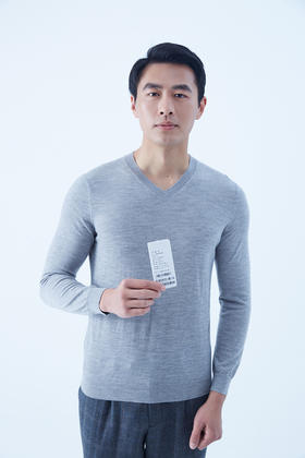 圣弗尔瑞鄂尔多斯特色精纺V领男套衫  30%羊绒55%防缩毛15%丝光毛