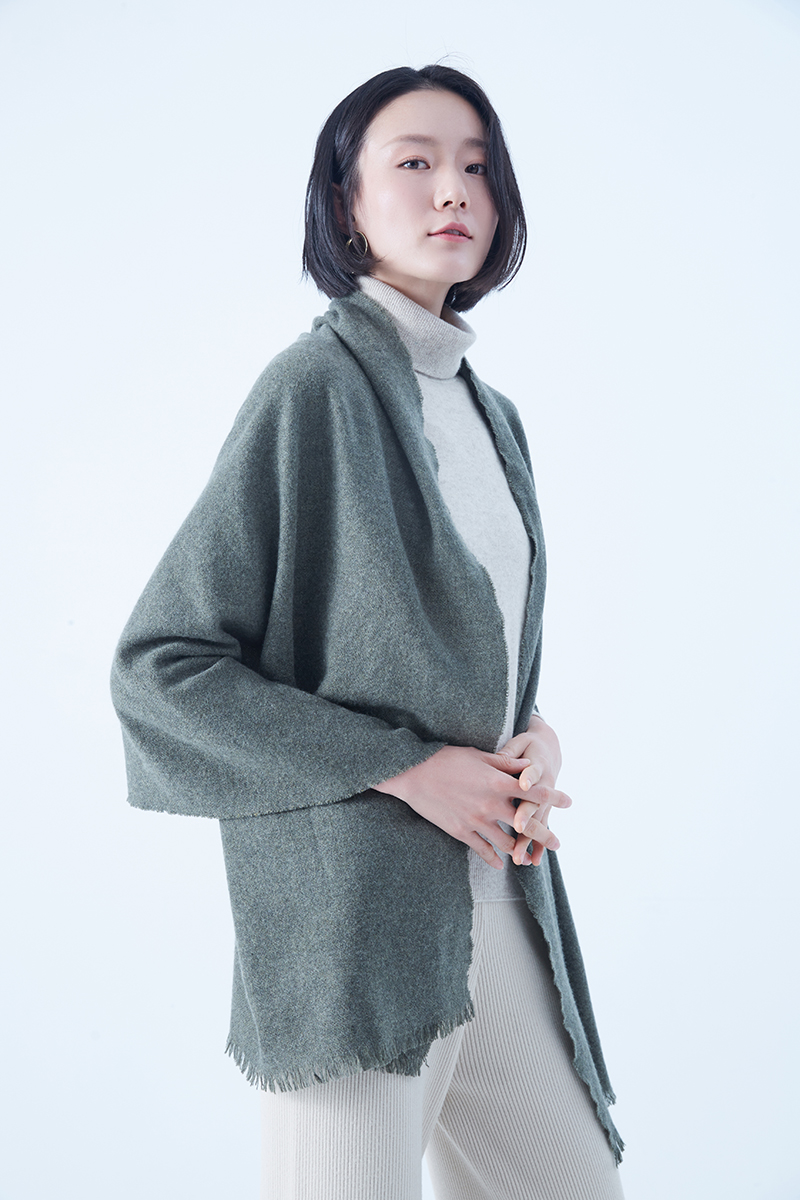 羊绒缩绒长披肩  100%羊绒  军绿色