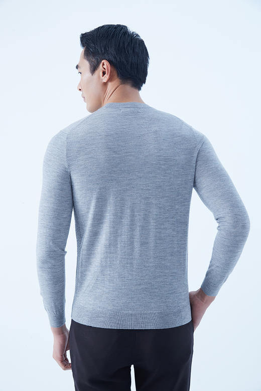 圣弗尔瑞鄂尔多斯特色精纺圆领男套衫  30%羊绒55%防缩毛15%丝光毛 商品图1