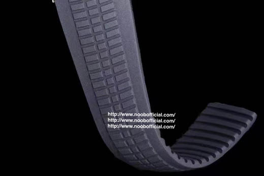 OM新款🌟美时尚手雷计时腕表全新5968A-001一体机芯，     直径42.2，耗时两年只求好5968 【表壳】表壳采用经典圆润八角形表圈，表圈经过倒角抛光处理细腻精致，圈口八角线条立体上下一致 商品图6