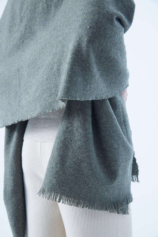 羊绒缩绒长披肩  100%羊绒  军绿色 商品图4