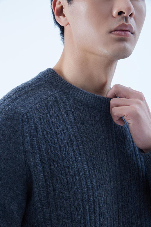 圣弗尔瑞圆领绞花男套衫  鄂尔多斯特色羊绒衫  100%羊绒 商品图9