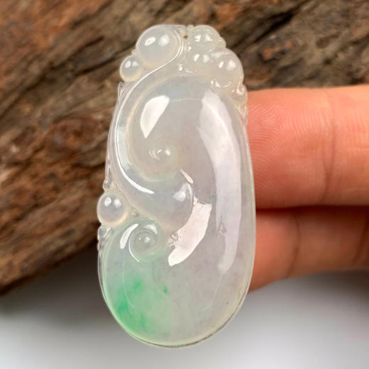 派瑞翡翠 翡翠挂件 冰糯种 飘绿花 商品图2