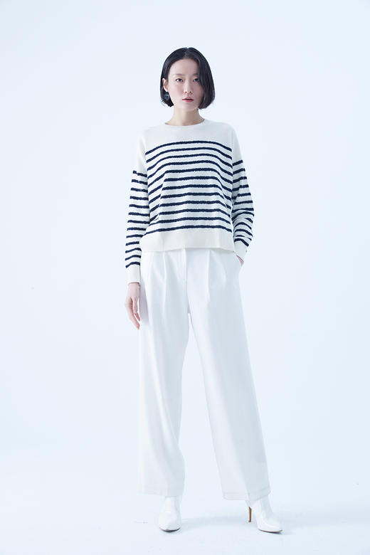 圣弗尔瑞 圆领翻花女套衫鄂尔多斯特色羊绒衫  100%羊绒 商品图0