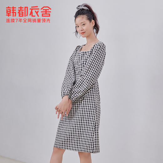韩都衣舍冬季新款复古格子方领高腰显瘦气质连衣裙女OM82314A 商品图2