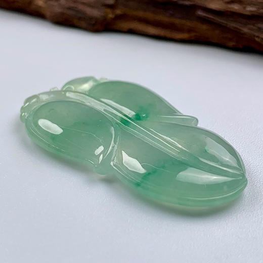派瑞翡翠 翡翠挂件 糯种 飘绿花 商品图3