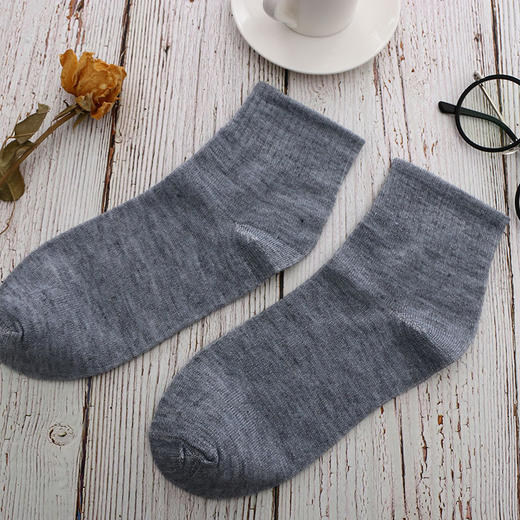 10双春秋款男士纯色中筒袜 平板网眼运动袜 无标地摊袜 地摊袜子批发 商品图8