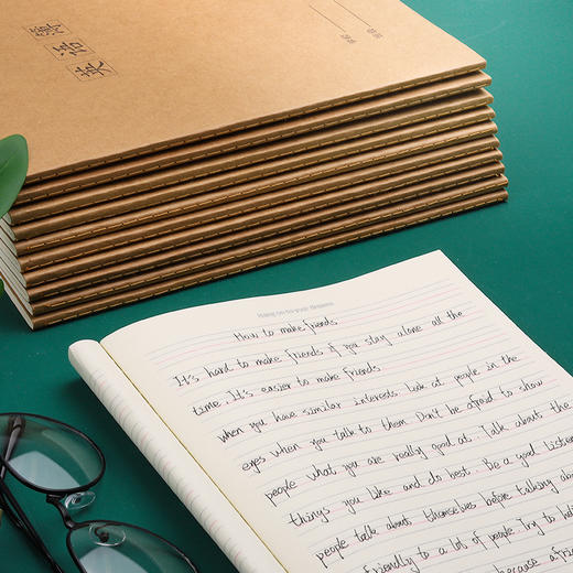 【护眼防疲劳黄色纸张，双面书写不渗墨】牛皮纸英语本作文本单词本儿童文具中小学生3三年级初中生加厚统一标准大号16k开四线三格b5作文本语文数学英文作业本子练习簿a5抄写本子练习册 商品图3