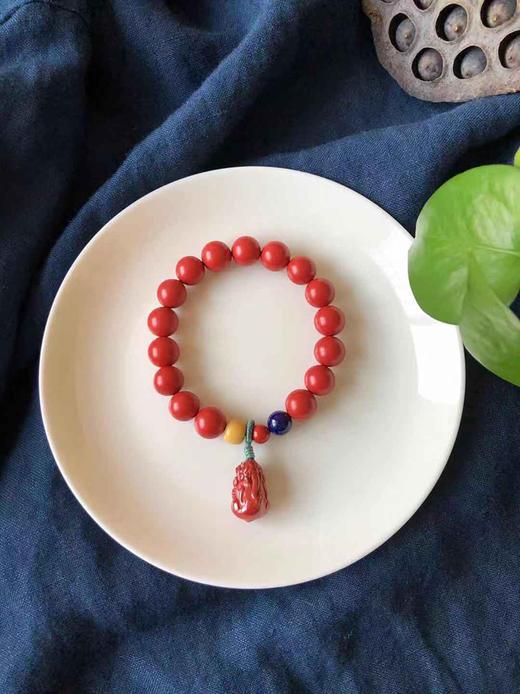 请先量好手围选规格 女款红砂青金石黄龙玉帝王砂貔貅 手链直径10毫米   饰品美物 商品图3