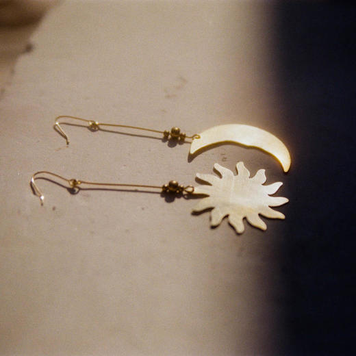 OKRA | Sacred Duo (small) Earrings TE2 [不对称耳环] 商品图5