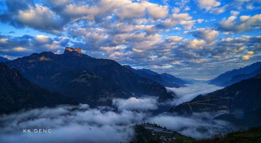 云南腾冲银杏村、和顺古镇、“人神共处之地”丙中洛、神秘独龙江、即将消失的纹面族、三江并流区域、秋那桶村、怒江峡谷、无量山樱花谷12天深度纯玩团 商品图2