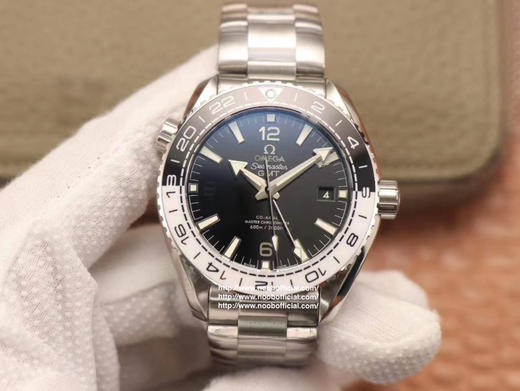 VS新品发售：海马600GMT太极圈43.5mm 一体的黑白陶瓷圈，耗时八个月尝试五种不同思路做出正品质感，代表白天黑夜，和GMT针相互辉映。颜值上比肩水鬼 商品图0