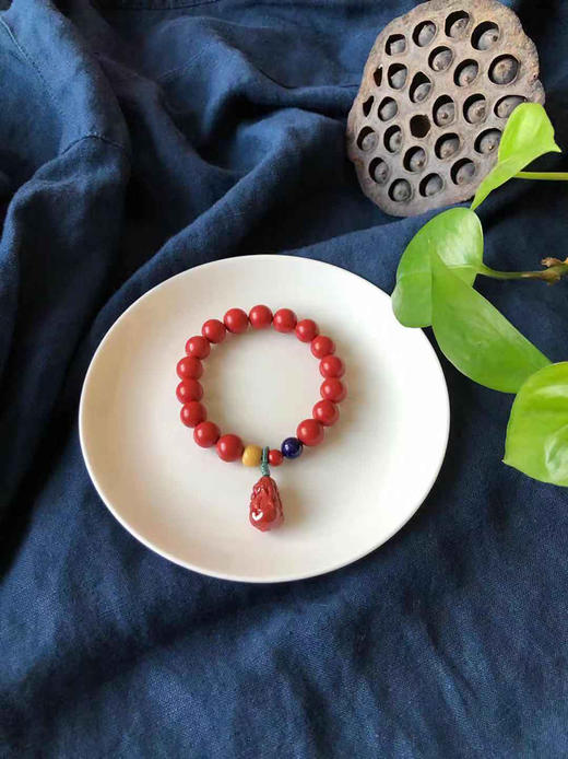 请先量好手围选规格 女款红砂青金石黄龙玉帝王砂貔貅 手链直径10毫米   饰品美物 商品图4