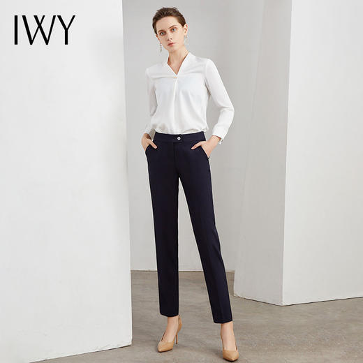 IWY/职业气质衬衫女修身白色打底装百搭英伦风售楼部工作服Ol正装B871-W 商品图4