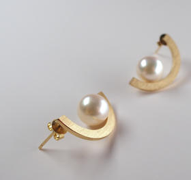 AKOYA珍珠C型18K耳钉