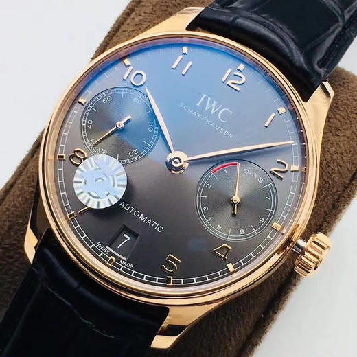 ZF万国V5版新葡7。型号:IW500702系列：葡萄牙定制52010自动机械机芯,动力储备：168小时外观表径：42.3毫米，男士，皮表带，透底 商品图11