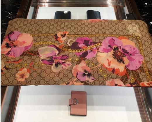 奥莱Gucci方形花围巾508797 3G200 5879_OIMJPY带授权招加盟代理 商品图1