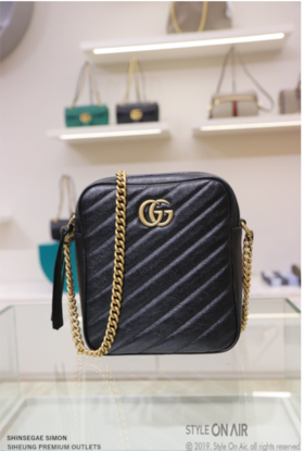 奥莱风尚[Gucci] Marmont迷你肩背包550155：黑色JPY带授权招加盟代理
