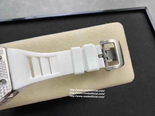 理查德米勒 Richard Mille RM23-02 飞鹰 搭载原装进口机械 尺寸43*50毫米 防水胶带配原装折叠扣 金属雄鹰设计霸气 商品图3
