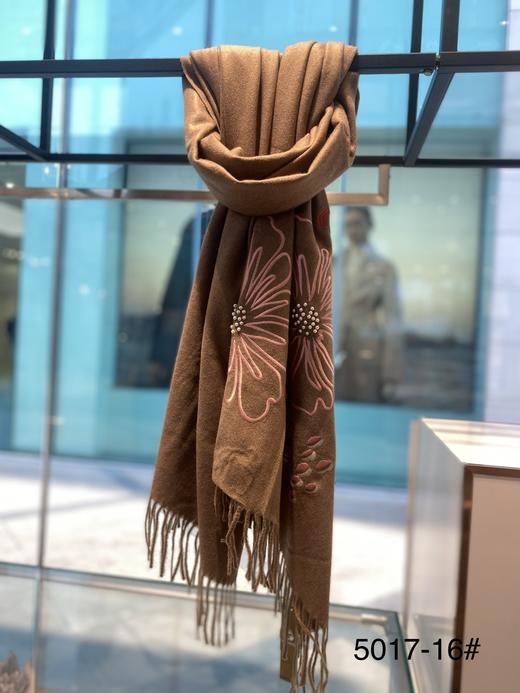 优品堂《白百何》拉绒刺绣长围巾披肩 商品图11