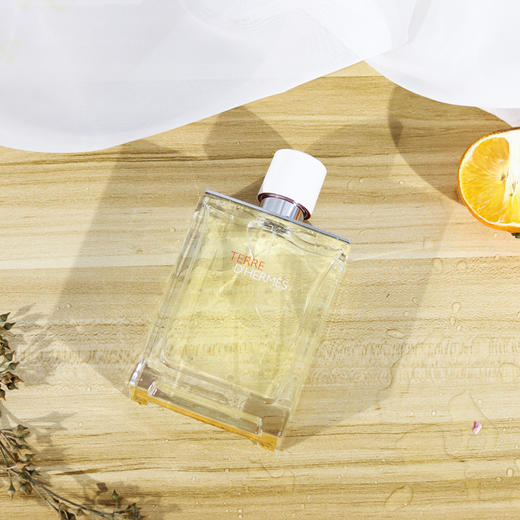 停产！爱马仕 雨后大地 Terre d'Hermes Eau Tres Fraiche 分装 商品图2