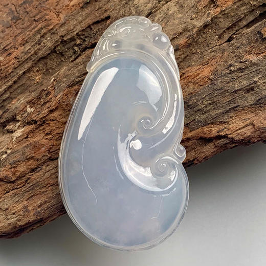 派瑞翡翠 翡翠挂件 糯种 飘绿花 商品图0