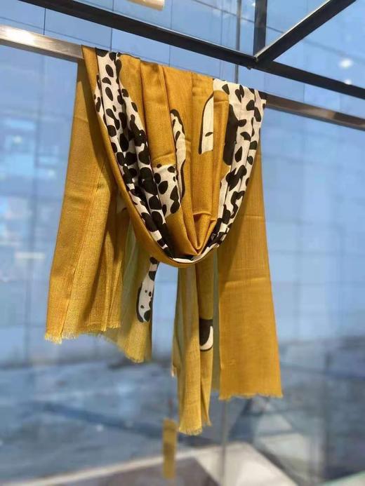 优品堂“活色生香”精品羊毛高档礼品披肩围巾两用长围巾 商品图9