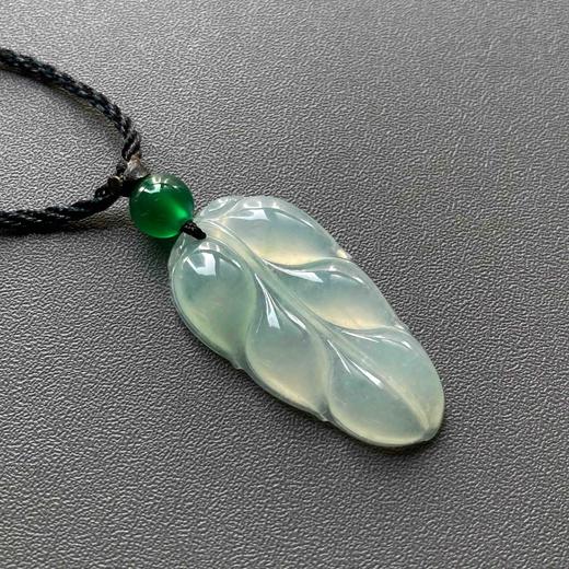 冰种淡晴水翡翠叶子 商品图3