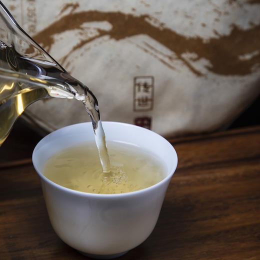 【云南茗茶】 班章普洱生茶 古树茶 布朗山班章大叶种 传世【包邮】 商品图1