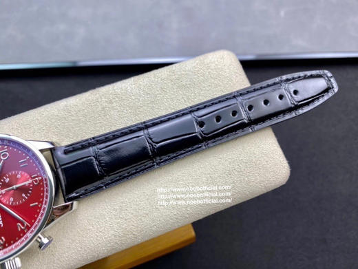 ZF实力演绎，震撼出击完美还原万国表葡萄牙系列新一代背透款葡计。 商品图2