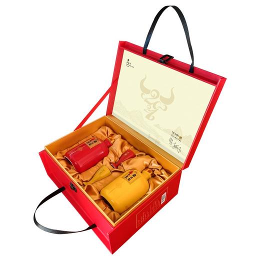 【福利秒杀 买一送一】2021年 京都 北京二锅头52度清香型辛丑牛年生肖纪念酒500ml*2瓶礼盒装 商品图3