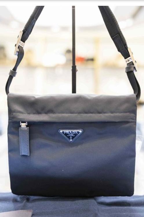 奥莱PRADAPocono三角形箭头斜挎包2VH058-2B2Y-F0002JPY带授权招加盟代理 商品图0