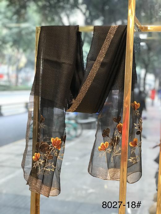 优品堂“芳菲依梦”，真丝羊毛混纺刺绣长丝巾羊毛巾 商品图3