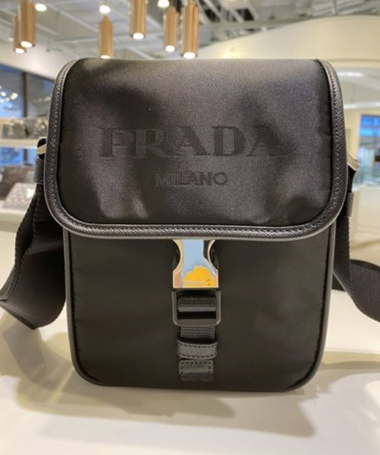 奥莱Prada Pocono三角形箭头斜挎包2VD028 2E9S F0002JPY带授权招加盟代理
