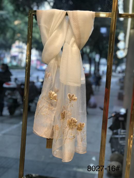 优品堂“芳菲依梦”，真丝羊毛混纺刺绣长丝巾羊毛巾 商品图7