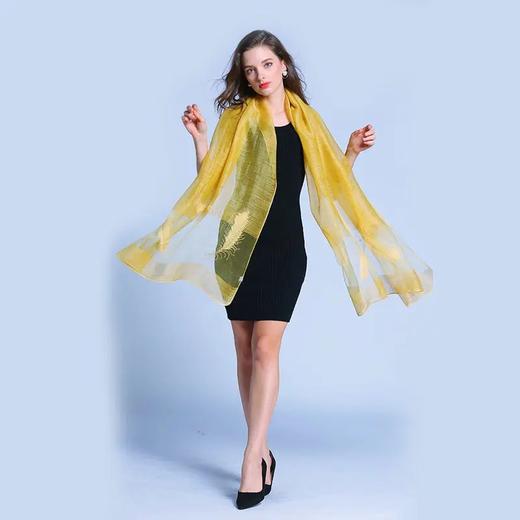 优品堂“桃花情缘”真丝羊毛刺绣长围巾 商品图11