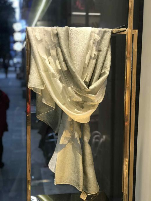 优品堂《吊染玫瑰》丝毛长巾、披肩 商品图6