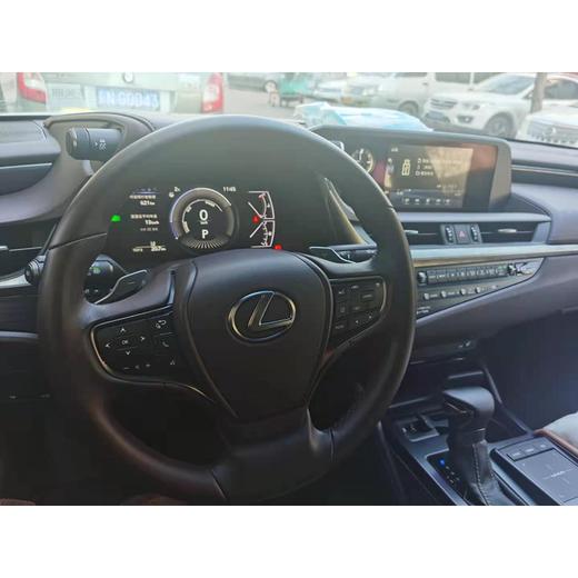 【特价月租-北京】雷克萨斯 ES 300h 卓越版 商品图5